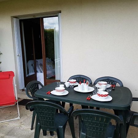 Appartement 2 Pieces Rez-De-Jardin A 2 Pas De La Plage Et De La Thalasso Cabourg Exterior foto