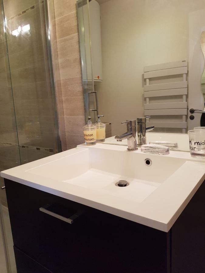 Appartement 2 Pieces Rez-De-Jardin A 2 Pas De La Plage Et De La Thalasso Cabourg Exterior foto